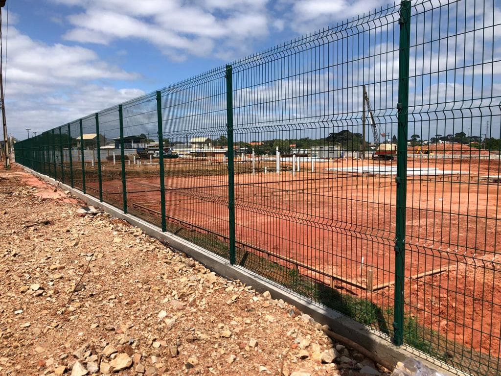 Obra real de Cercamentos de Elite - 2